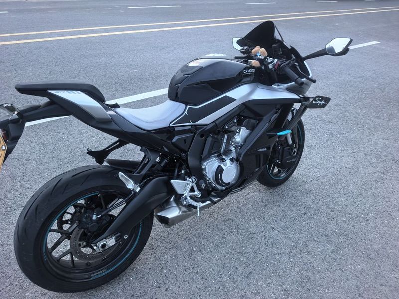 春风 675SR