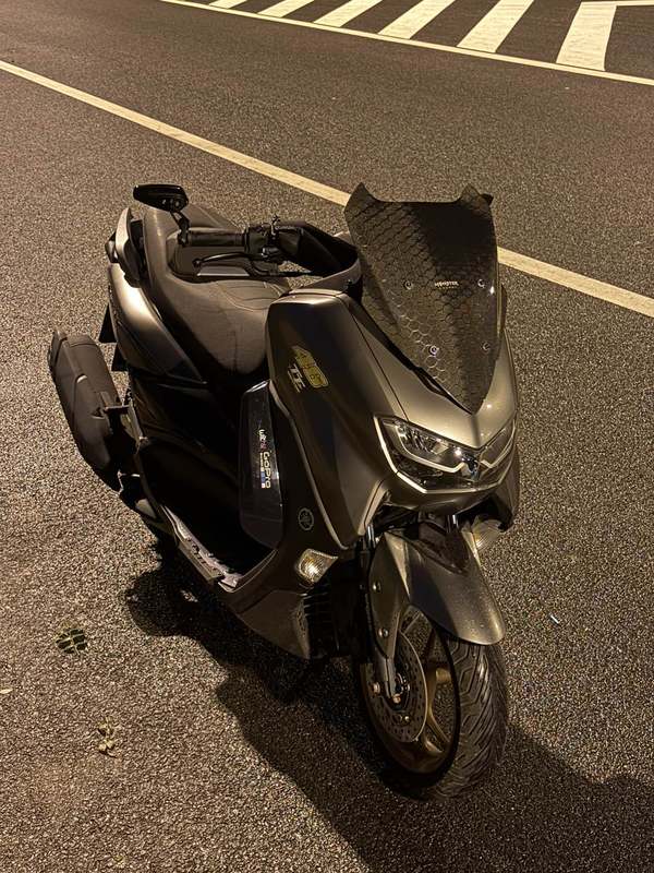 雅马哈 NMAX