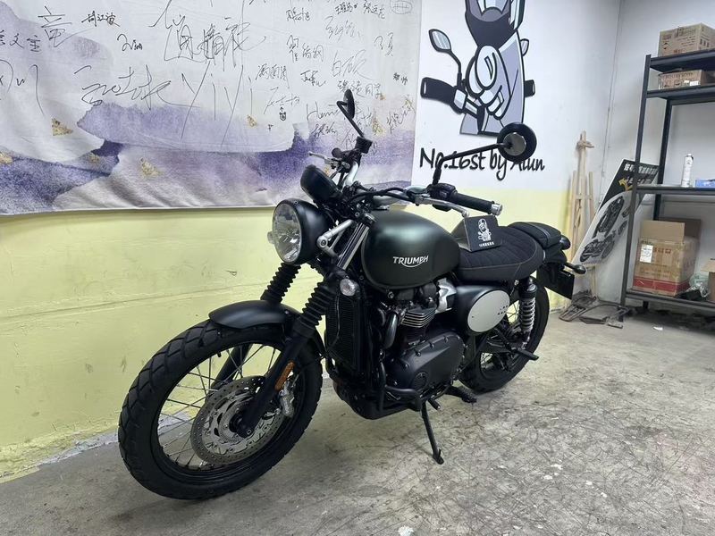 凯旋 Scrambler 900