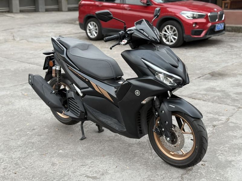 雅马哈 AEROSPORTS X