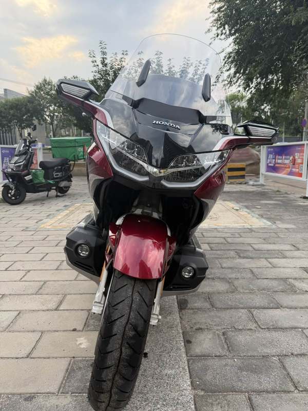 本田DREAMWING Gold Wing GL1800