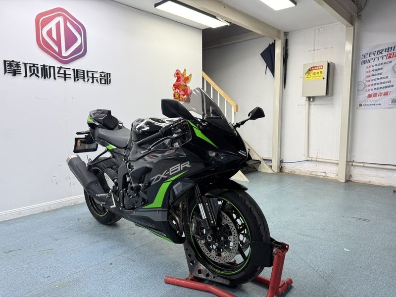 川崎 Ninja ZX-6R 