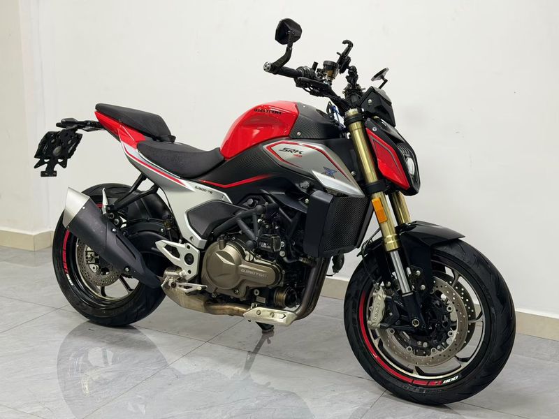 QJMOTOR 追550