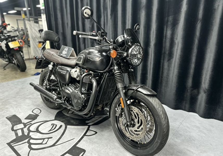 凯旋 Bonneville T120