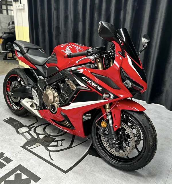 本田DREAMWING CBR650R