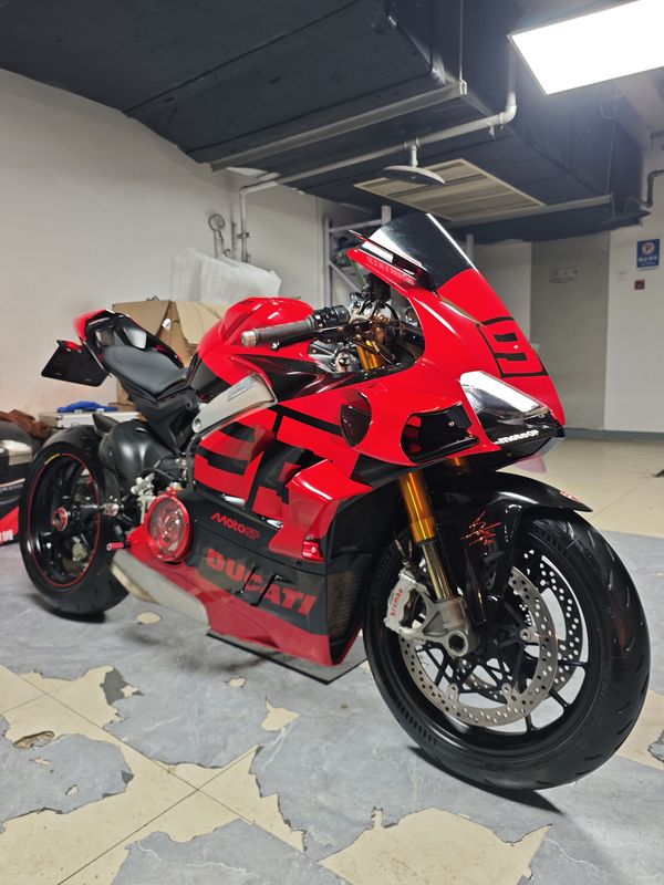 杜卡迪 Panigale V4