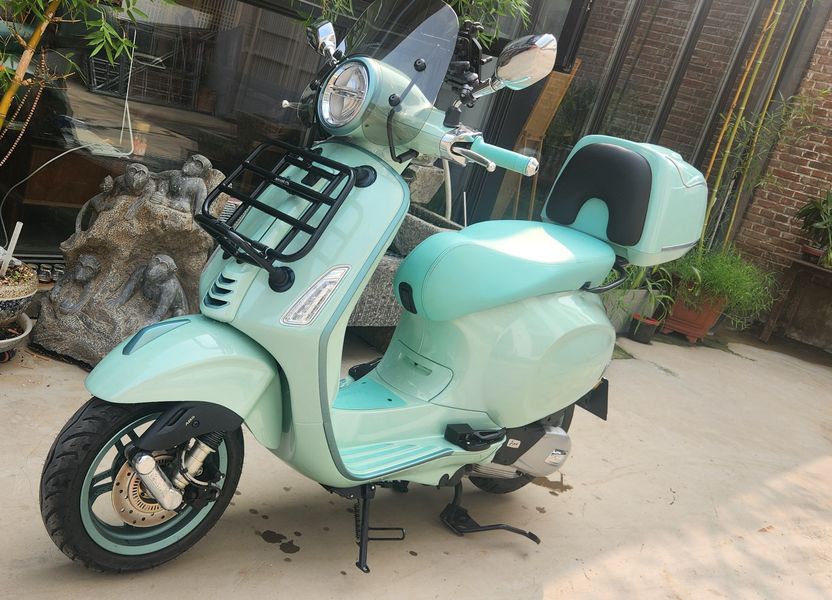 VESPA Sprint 150