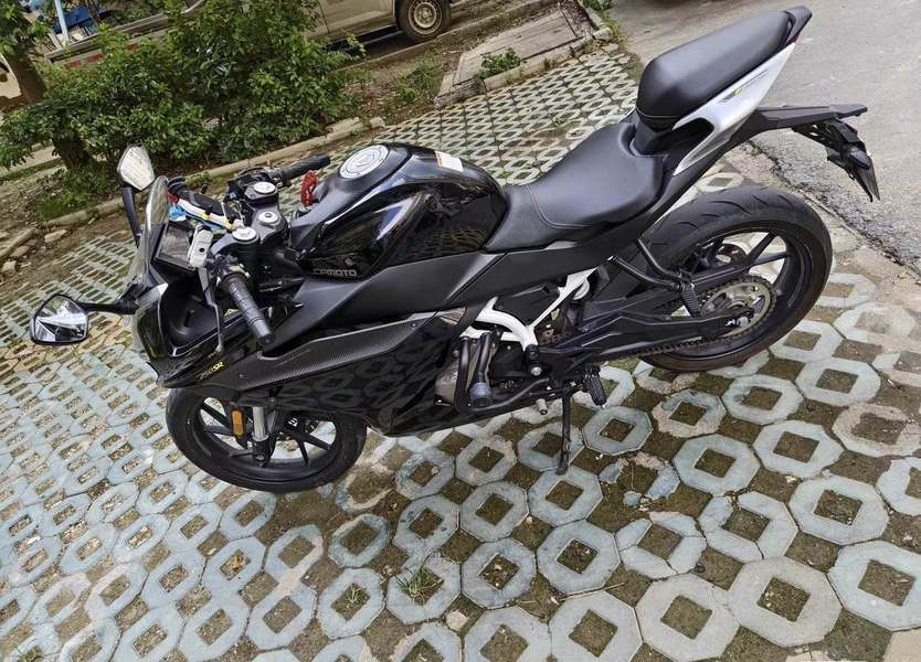 春风 250SR