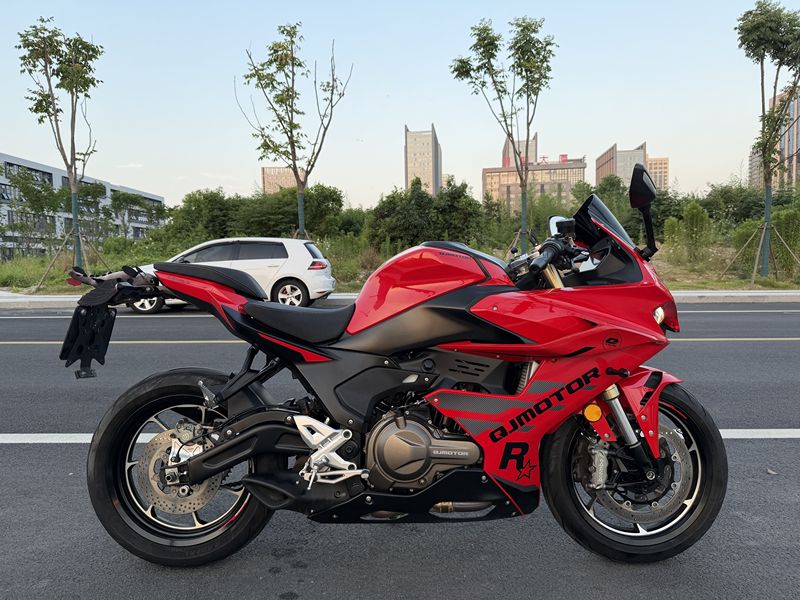 QJMOTOR 赛550