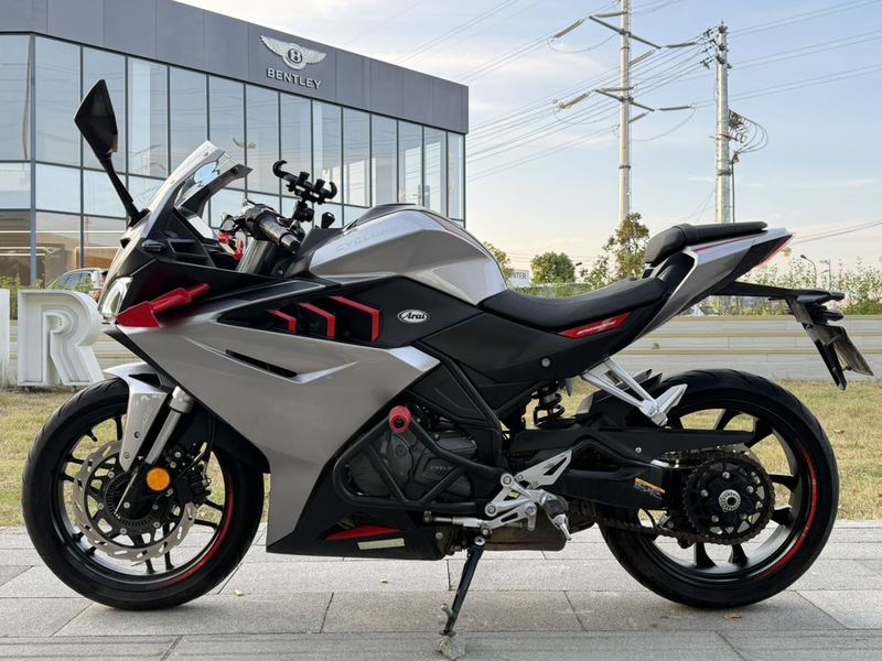 赛科龙 RC250
