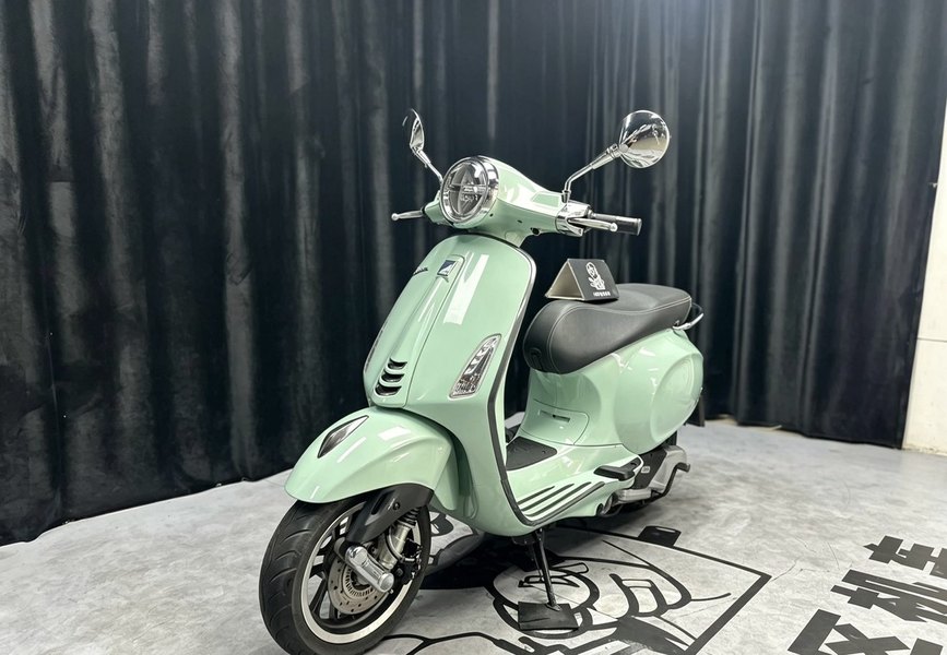 VESPA Primavera 150