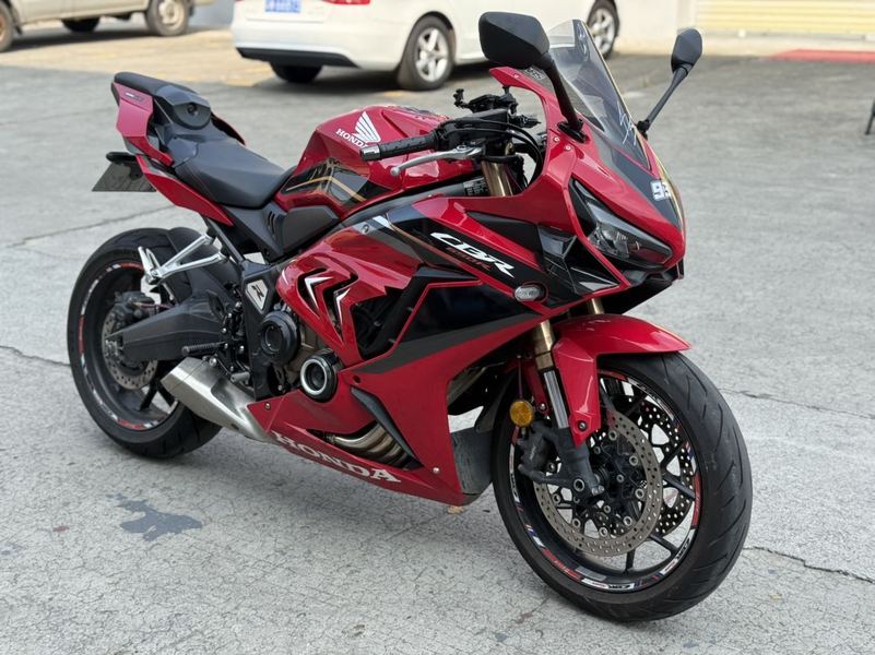 本田DREAMWING CBR650R