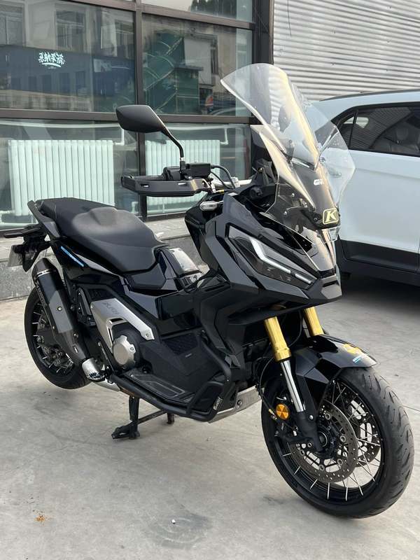 本田DREAMWING X-ADV 750