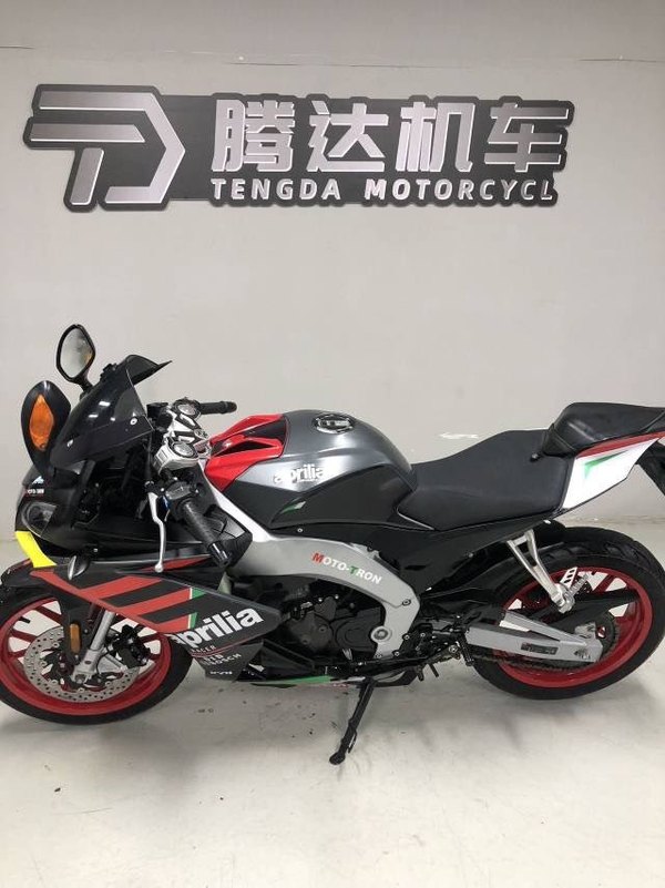 宗申阿普利亚 GPR250R