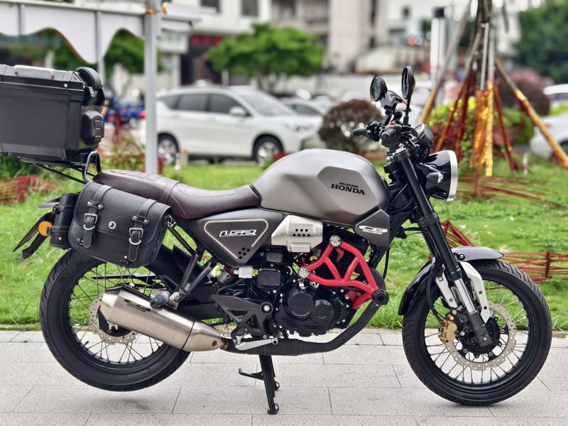 五羊本田 鸷道 CB190SS