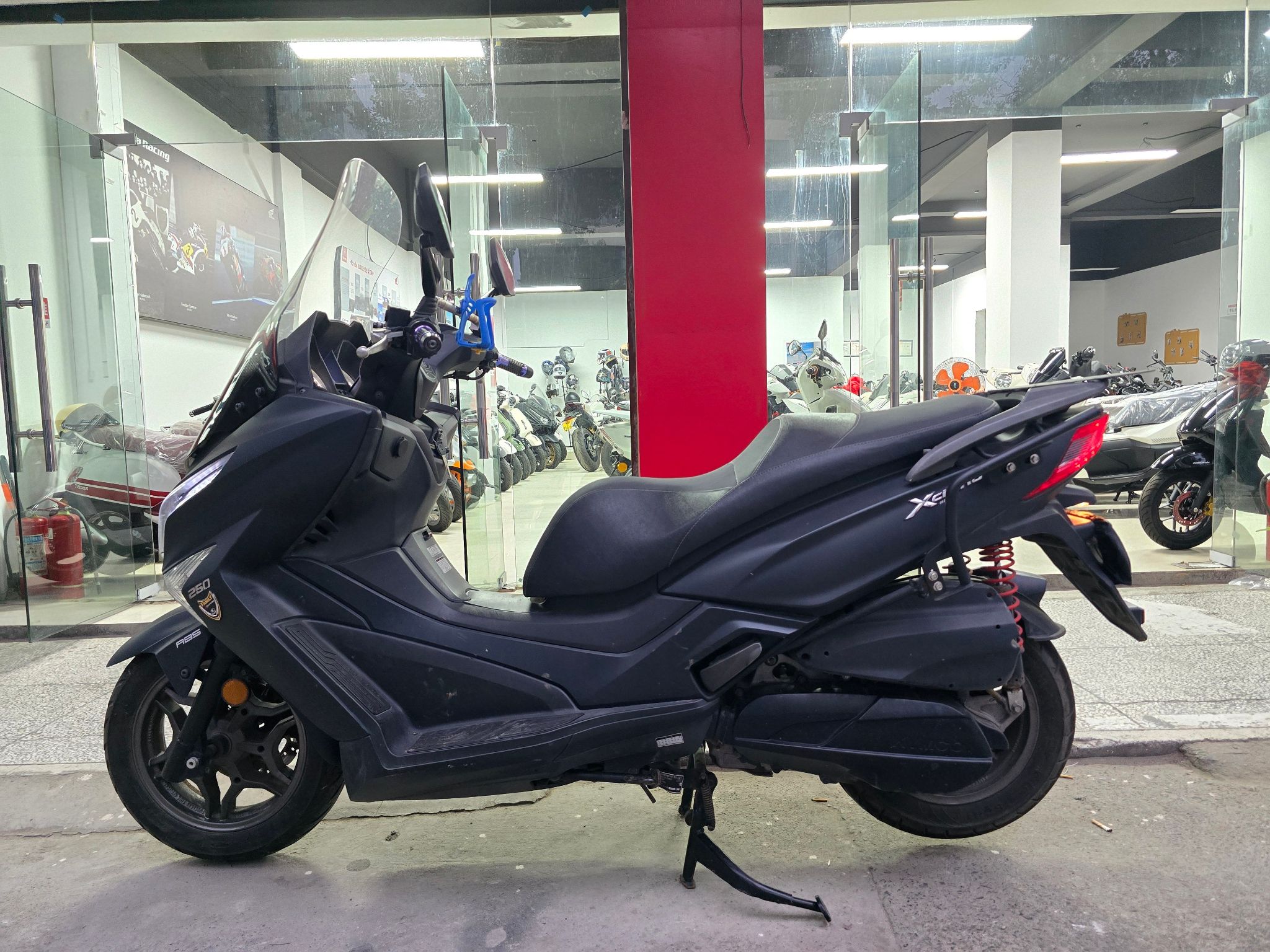 光阳 赛艇 250