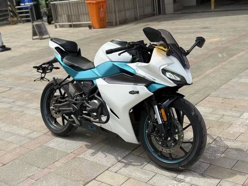 春风 250SR
