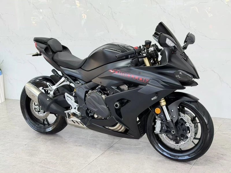 QJMOTOR 赛600