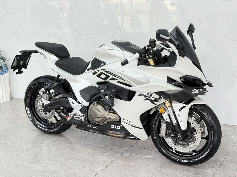 QJMOTOR 赛550