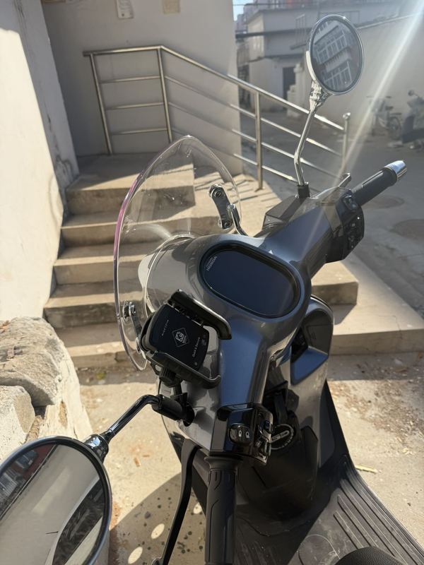 新大洲本田 NS150LA