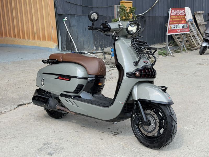 维多利亚 Sixties 300i