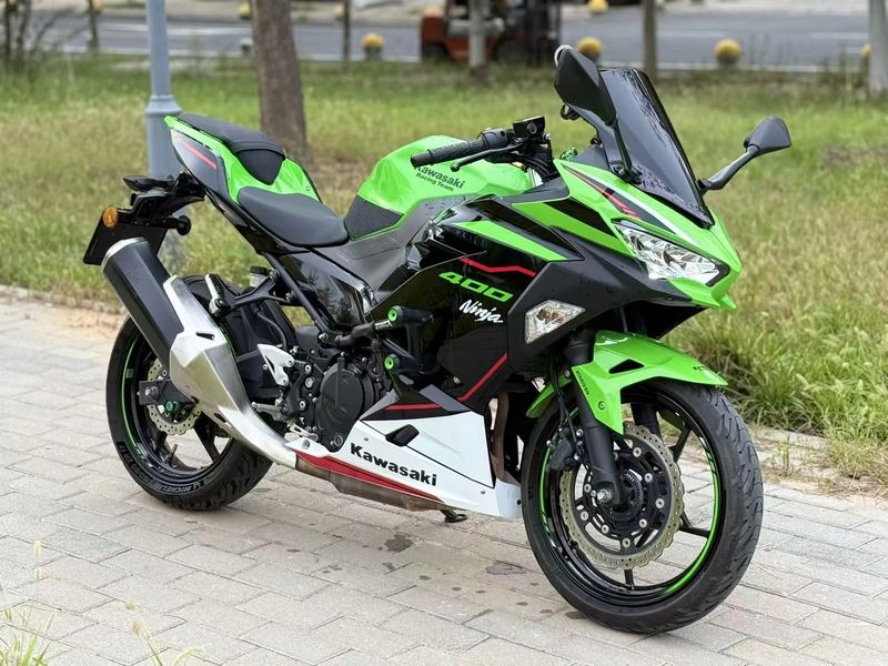 川崎 Ninja 400