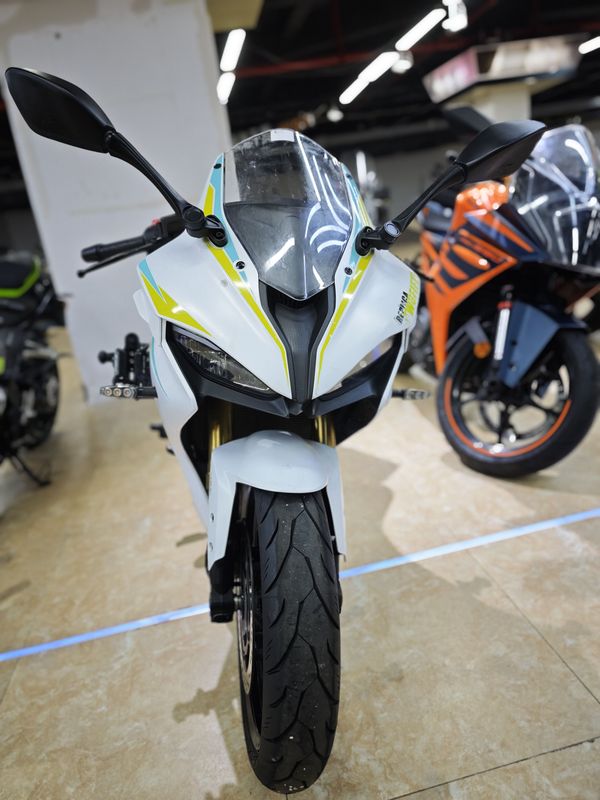 QJMOTOR 赛250