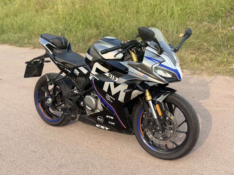 春风 250SR