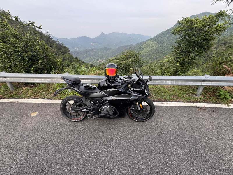 春风 250SR