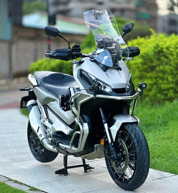 本田DREAMWING X-ADV 750