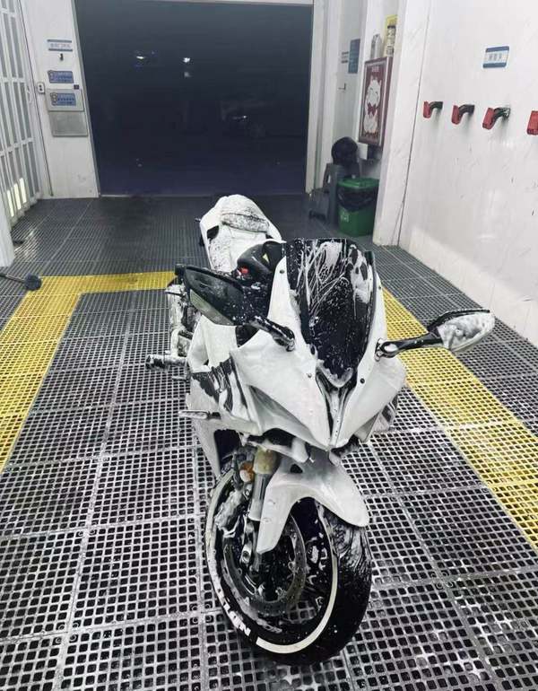 QJMOTOR 赛600