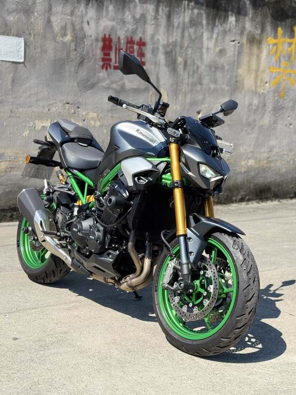 川崎 Z900