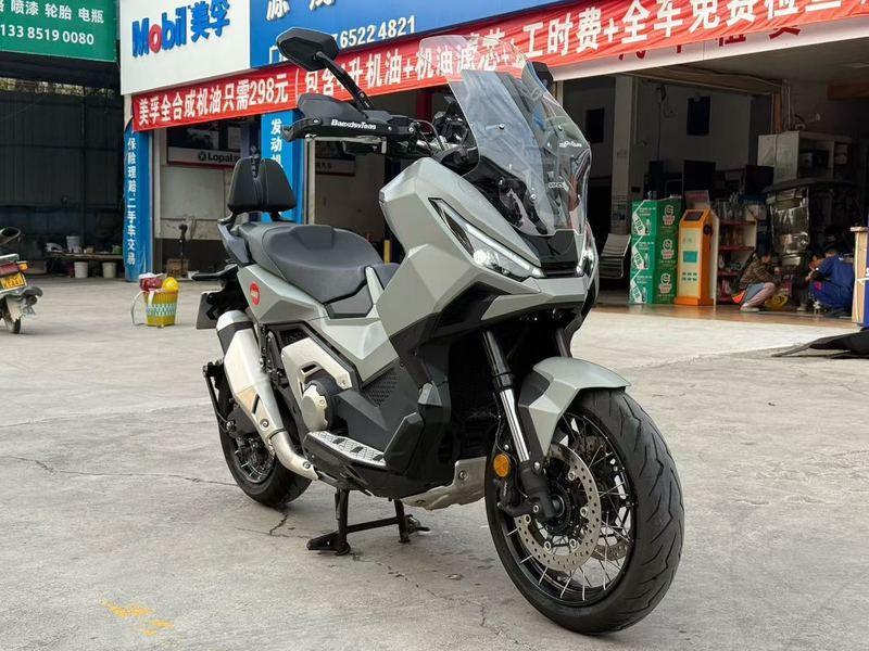 本田DREAMWING X-ADV 750