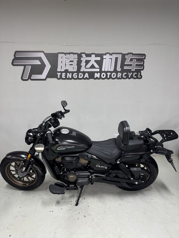 无极 CU250